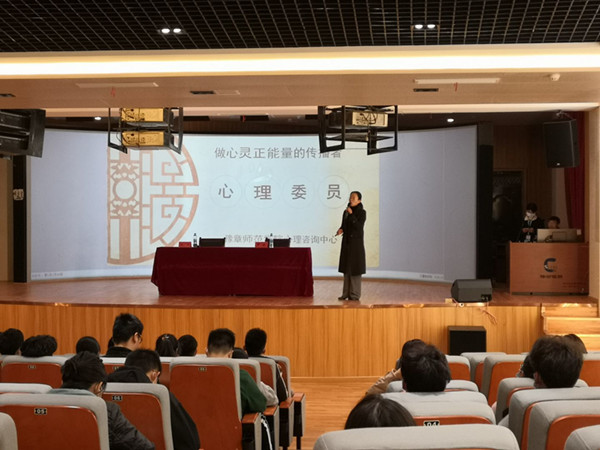 罗佳.jpg