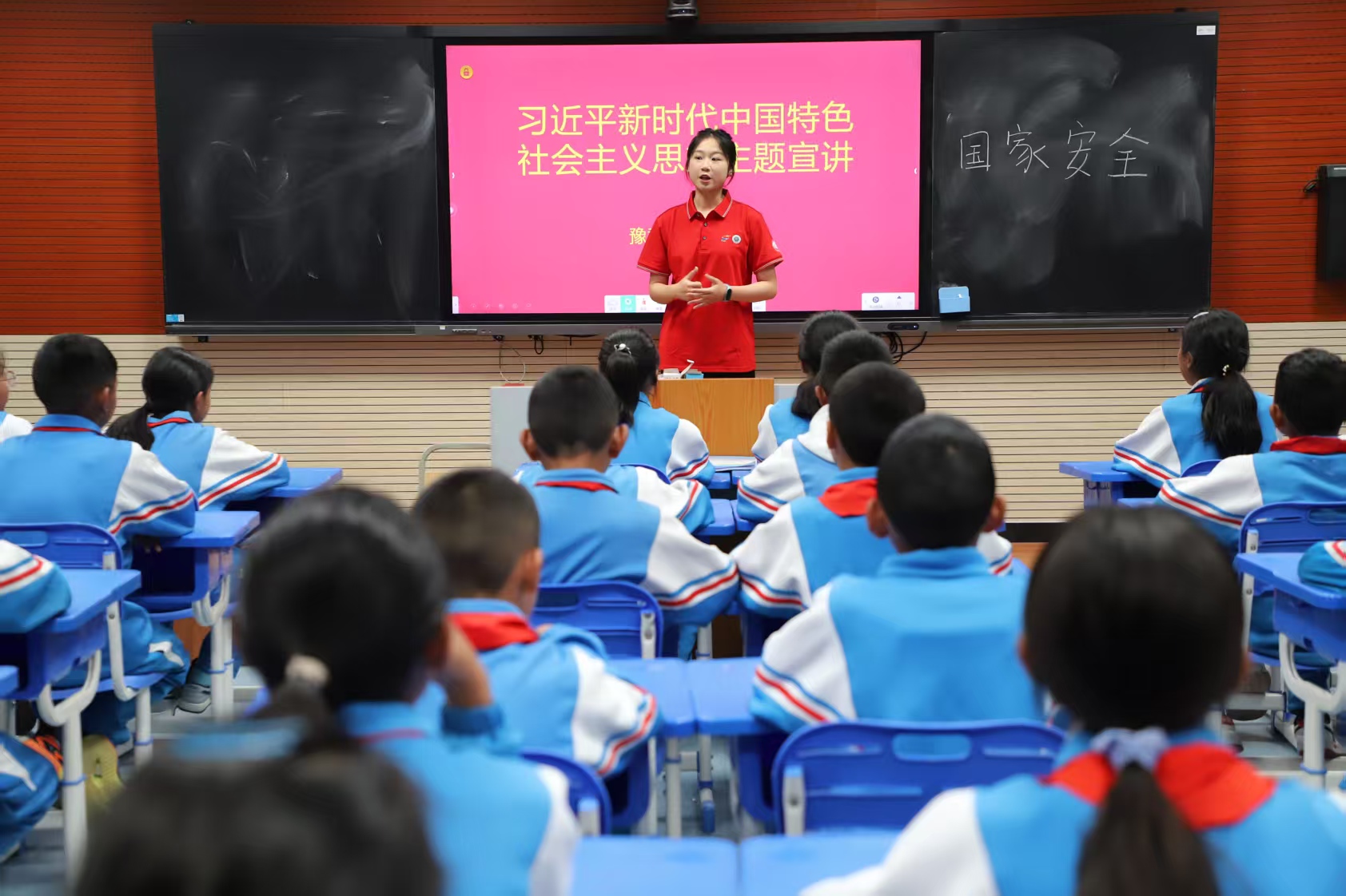 图片4.jpg 图片4.jpg