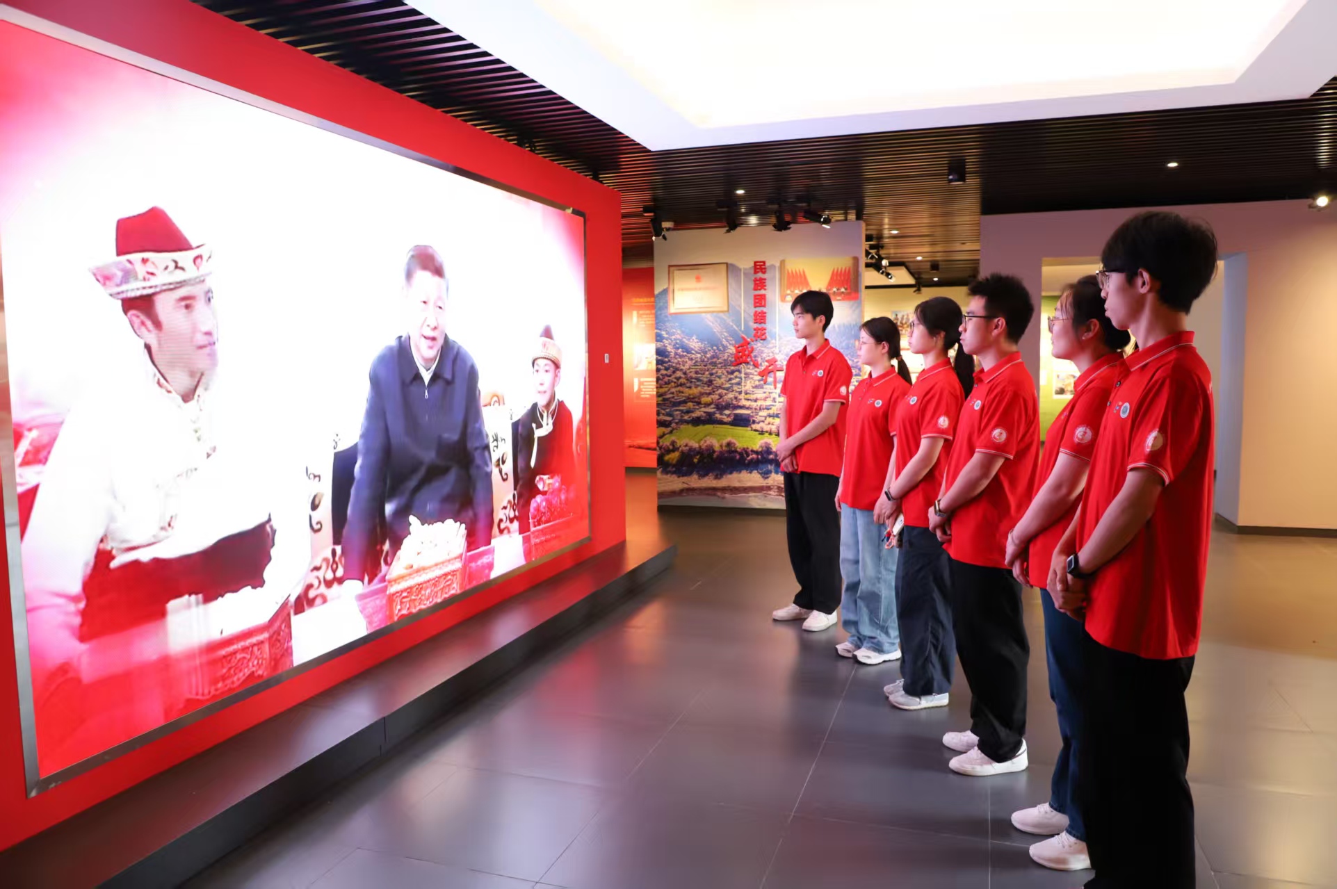 图片9.jpg 图片9.jpg