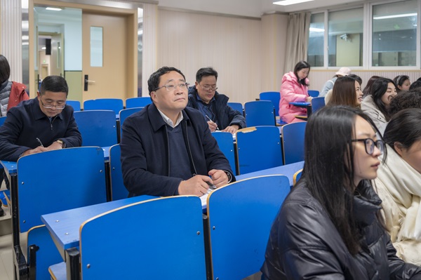 d94289f67bbcb4c05ab25d330d5acef.jpg