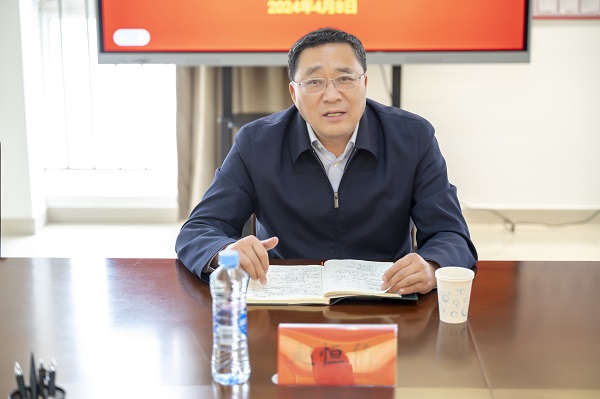 赵书记2.jpg 赵书记2.jpg