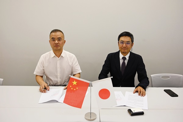 图片3.jpg 图片3.jpg