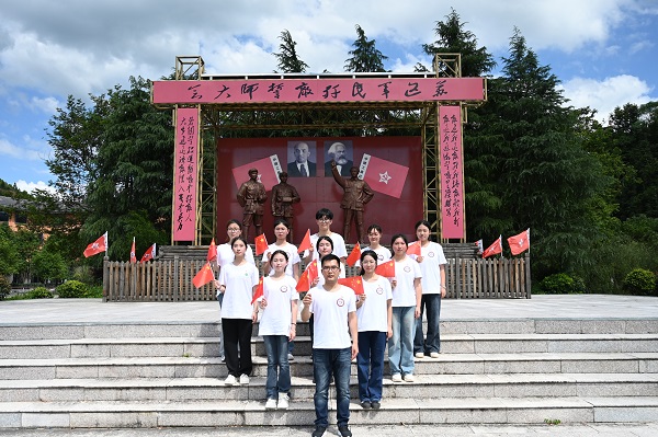 图片3.jpg 图片3.jpg