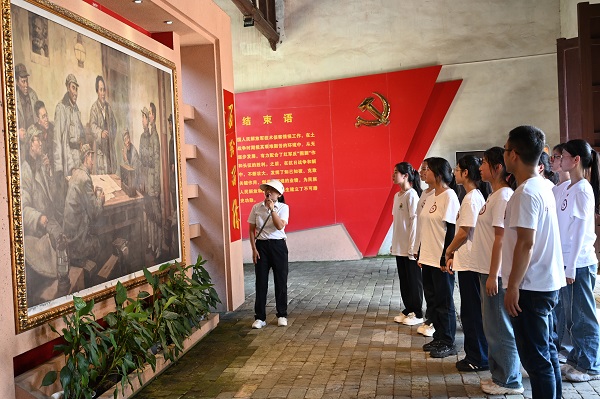 图片5.jpg 图片5.jpg