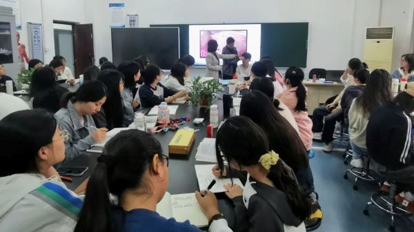 重庆6.jpg 重庆6.jpg