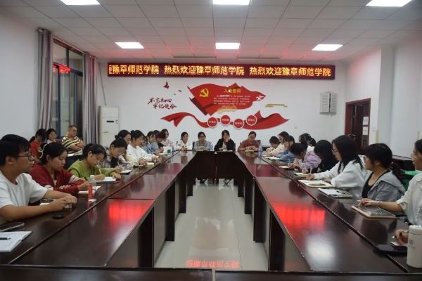 重庆15.jpg 重庆15.jpg