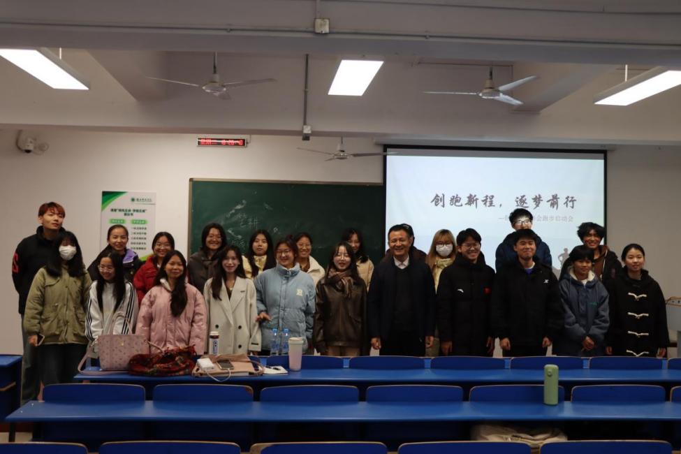 图片2.jpg 图片2.jpg
