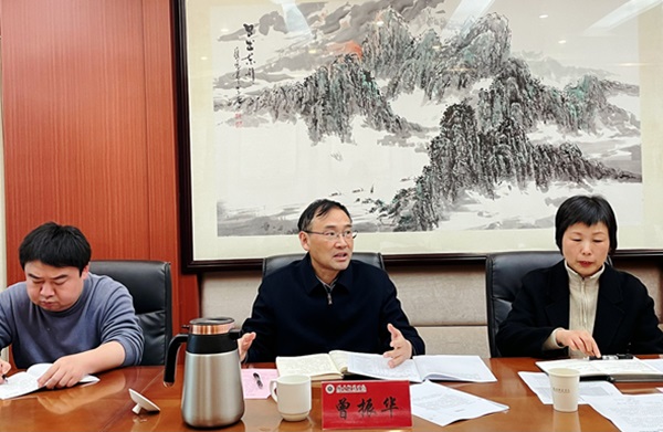 曾校长上传.jpg 曾校长上传.jpg