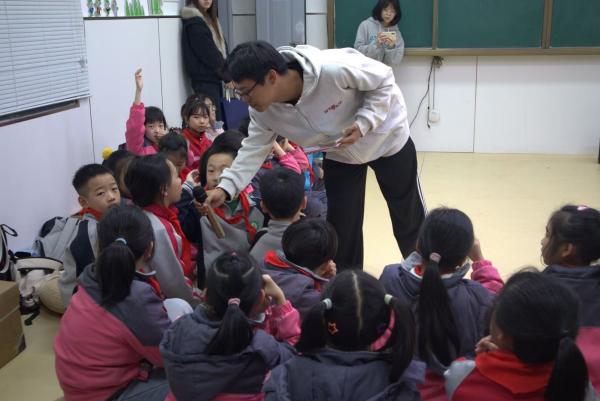 图片4(1).jpg 图片4(1).jpg