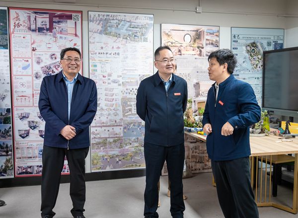 豫章师范学院评估检查工作 崇真通迅社 乐阳宜 (11)_副本.jpg 豫章师范学院评估检查工作 崇真通迅社 乐阳宜 (11)_副本.jpg