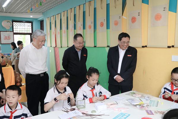 附小_副本.jpg 附小_副本.jpg