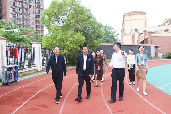 黄家湖_副本.jpg 黄家湖_副本.jpg