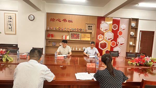科研_副本.jpg 科研_副本.jpg