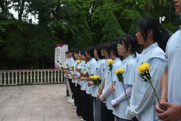 图片8_副本.png 图片8_副本.png