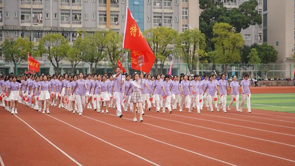 5-特教 崇真通讯社 刘姝彤_副本.jpg 5-特教 崇真通讯社 刘姝彤_副本.jpg