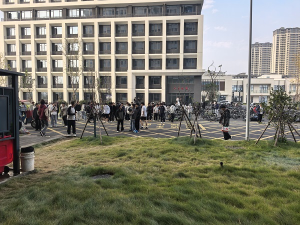 微信图片_20251204144809_199_75.jpg 微信图片_20251204144809_199_75.jpg
