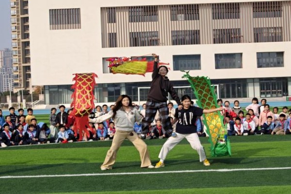 图片5.jpg 图片5.jpg