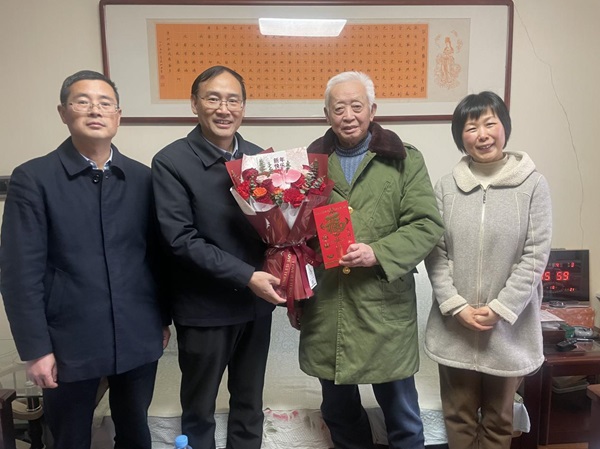 图片5.jpg 图片5.jpg