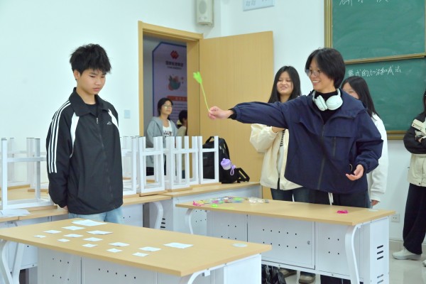 2.1.jpg