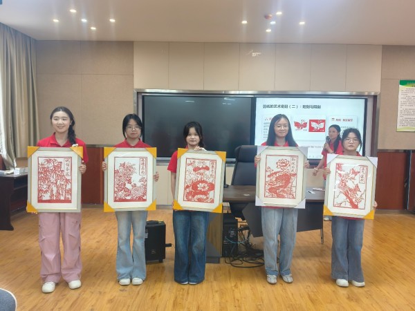 图片11.jpg 图片11.jpg